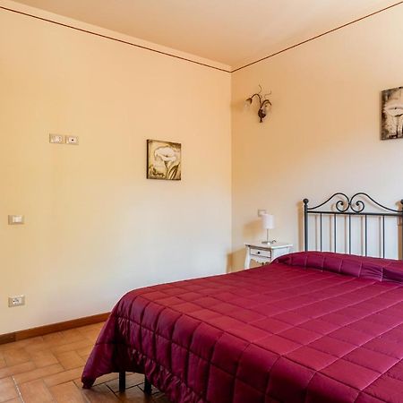 Casolare Dei Fiori - Calla Montecarlo Kültér fotó